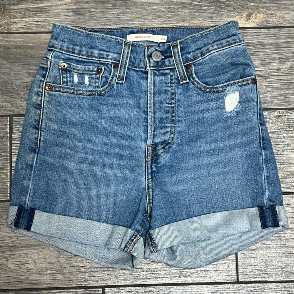 Levi’s High Rise Wedgie Short Size 24 Button Fly Cuffed Stretch - Picture 5 of 16
